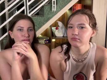 EzheVika webcam bongacams model stream image