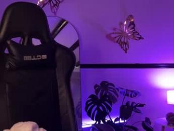 sweet_littleee chaturbate stream image