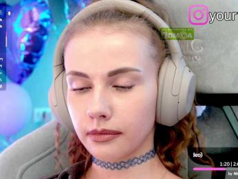 VikkiExtraCheese bongacams stream image