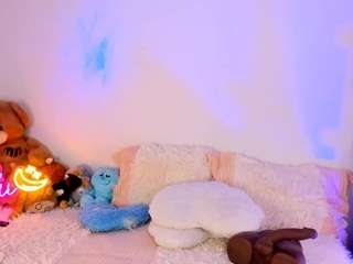 liliimoon camsoda stream image