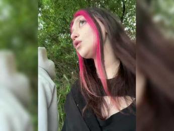 LuckyStar bongacams stream image