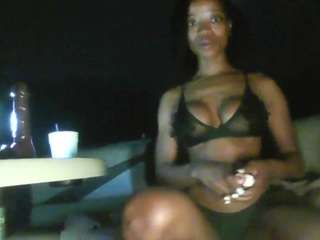 tastethepeach camsoda stream image