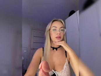 Mila-m bongacams stream image