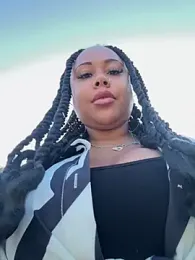 HaileyDiana stripchat stream image