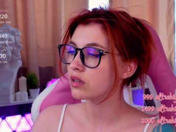 HoneyCherry bongacams stream image