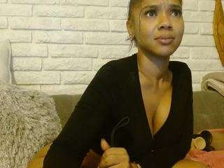 prettyjess camsoda stream image