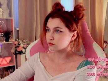 HoneyCherry bongacams stream image