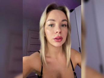 Mila-m bongacams stream image