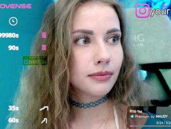VikkiExtraCheese bongacams stream image