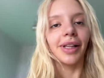 lesi_moonie chaturbate stream image