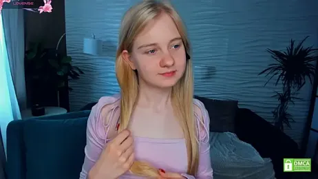 OdelinaFicken stripchat stream image