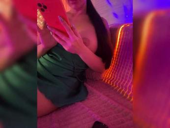 Sugarbaby33 bongacams stream image