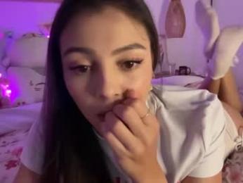 keirasworld chaturbate stream image