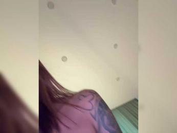 chicanogirl bongacams stream image