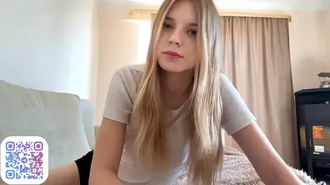 FruityXo stripchat stream image