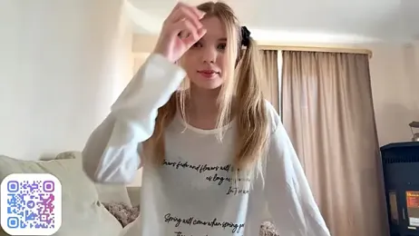 FruityXo stripchat stream image