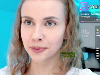 VikkiExtraCheese bongacams stream image