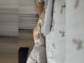 Angelia22 bongacams stream image