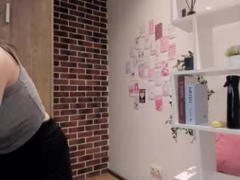 pamilarakestraw chaturbate stream image