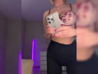 Mila-m bongacams stream image