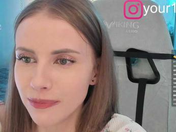 VikkiExtraCheese bongacams stream image