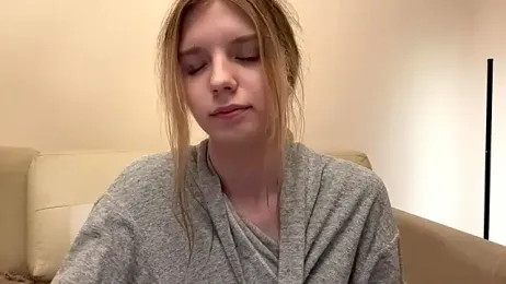 FruityXo stripchat stream image