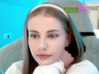VikkiExtraCheese bongacams stream image