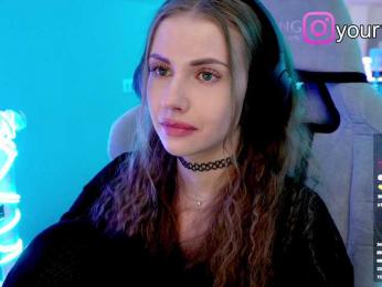 VikkiExtraCheese bongacams stream image