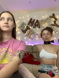 HotCaramellsTV stripchat stream image