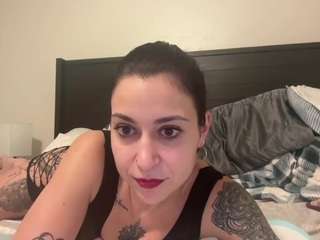 queenlolaxxx camsoda stream image