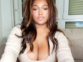 naommiscott camsoda stream image