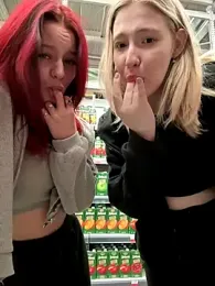 Cum_girlss stripchat stream image