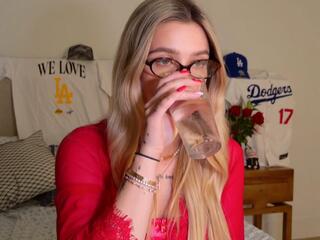 Maci Reynolds flirt4free stream image