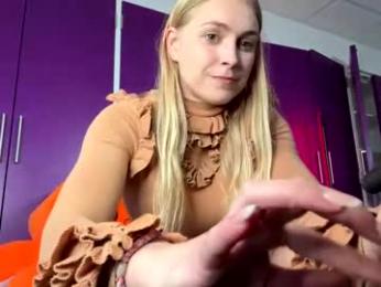 siswet19 chaturbate stream image