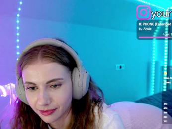 VikkiExtraCheese bongacams stream image