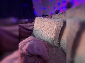 Sugarbaby33 bongacams stream image