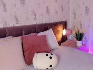 emyliesander camsoda stream image