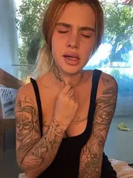 EmiliaCatalina stripchat stream image