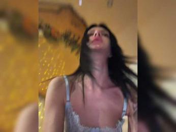 chicanogirl bongacams stream image