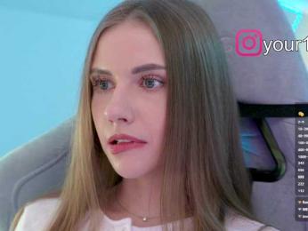 VikkiExtraCheese bongacams stream image