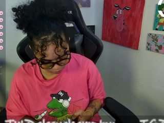 alesyahampton camsoda stream image