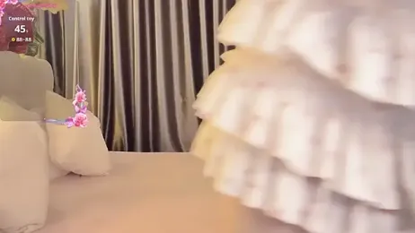 --102KymMiiss-- stripchat stream image