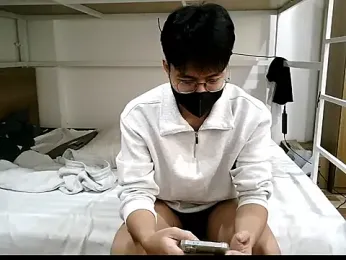 Gwencloudy stripchat stream image