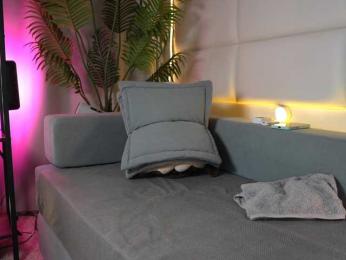 JuliaDragon bongacams stream image