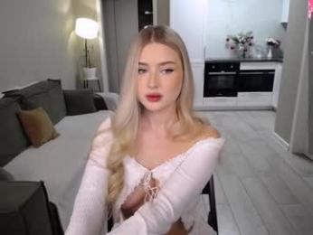 cute18cute chaturbate stream image