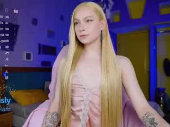 ericaglam chaturbate stream image