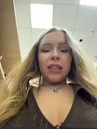 Liza_risky stripchat stream image