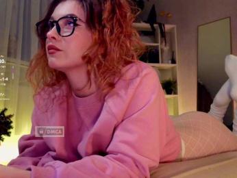 HoneyCherry bongacams stream image