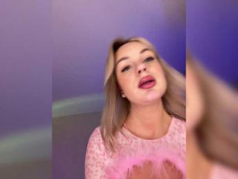 Mila-m bongacams stream image