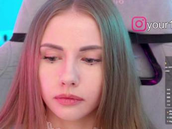 VikkiExtraCheese bongacams stream image